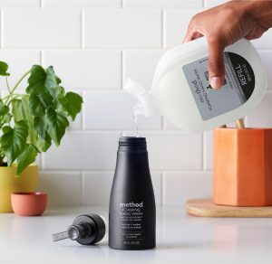 foaming hand wash starter set – vetiver + amber. 38 fl oz