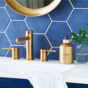 gel hand wash – ylang ylang + hyacinth. 12 fl oz