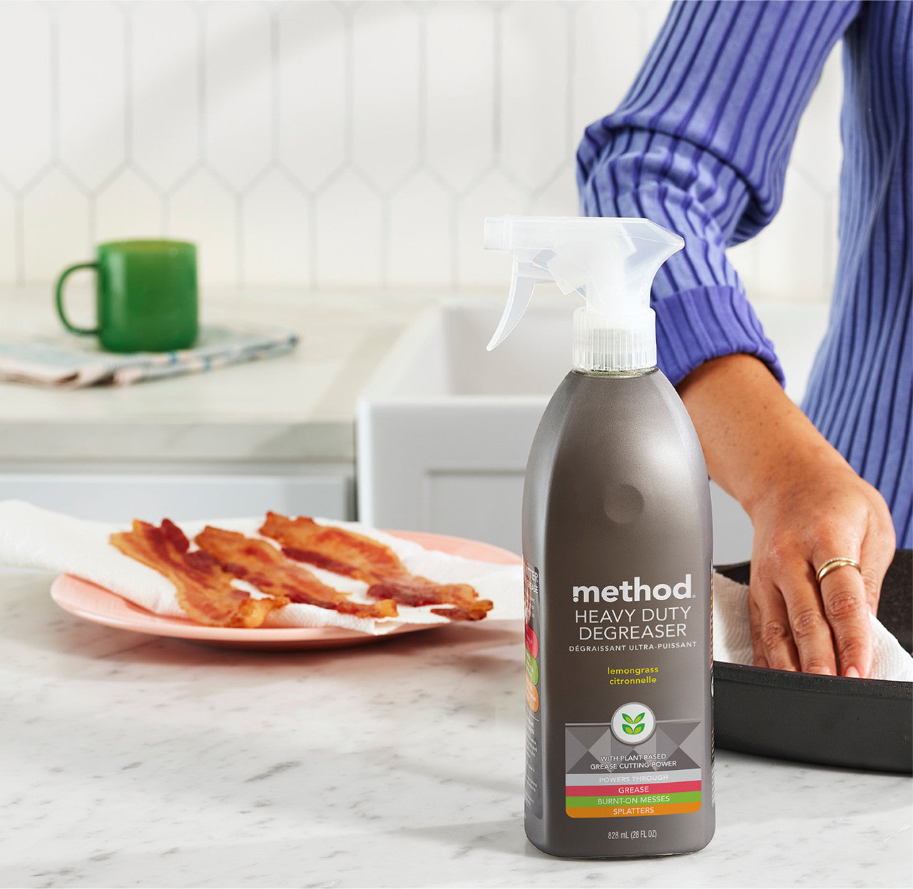 Home_Degreaser_Lemongrass_Lifestyle__18747__07079.1726062650.1280.1280_cd86e25d-ea44-4013-8aa1-5526f996014d.jpg